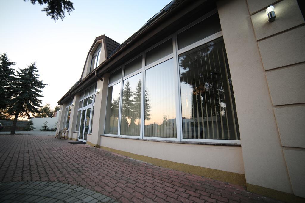 Motel Silver Konstantynow Lodzki Exterior photo